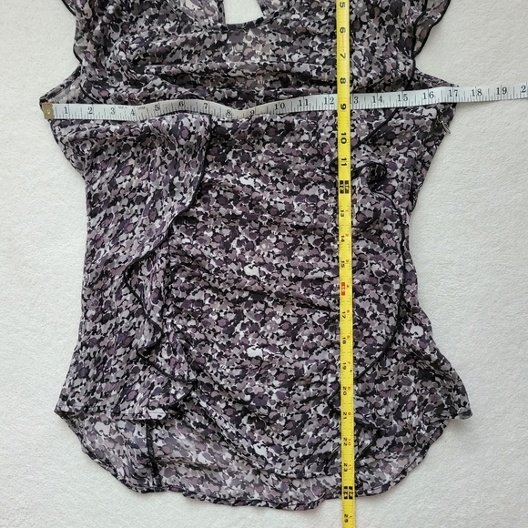 Express | Dark Floral Sheer Ruffle Top Keyhole Button EUC 2010 Women's XS - Picture 3 of 16